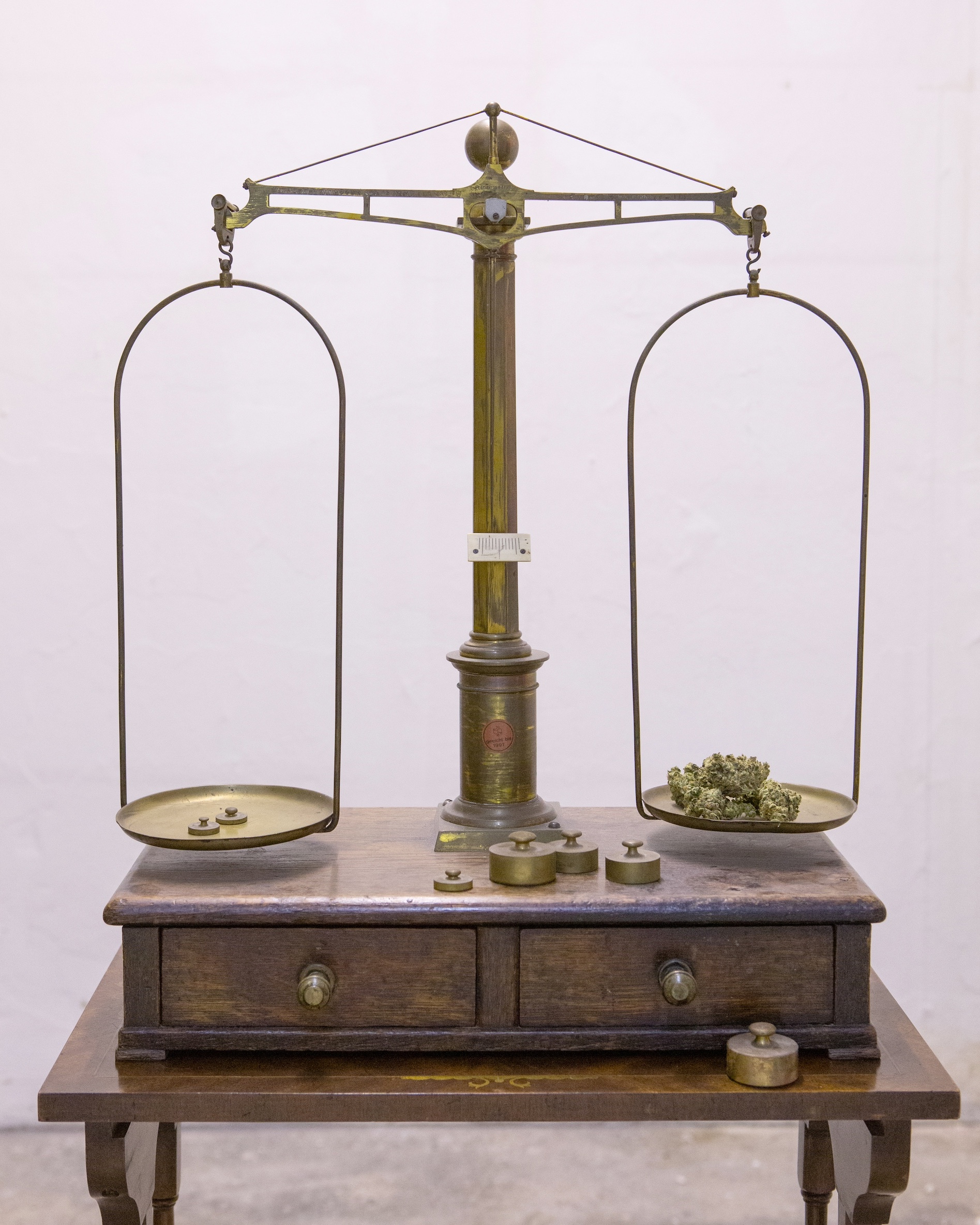 PelikanApotheke-9693-small Bild mit Bezug zu 'pelikan apotheke'